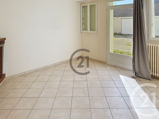 Appartement F4 &agrave; vendre - 4 pi&egrave;ces - 84 m2 - Auxerre - 89 - BOURGOGNE