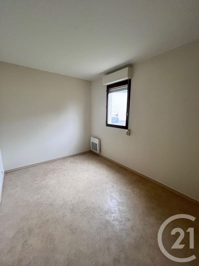 Appartement F2 &agrave; louer - 2 pi&egrave;ces - 53 m2 - Auxerre - 89 - BOURGOGNE