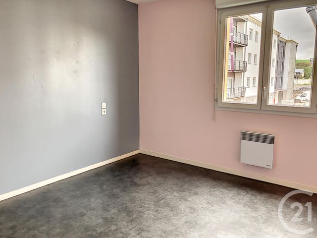 Appartement F4 &agrave; louer - 4 pi&egrave;ces - 83,70 m2 - Auxerre - 89 - BOURGOGNE