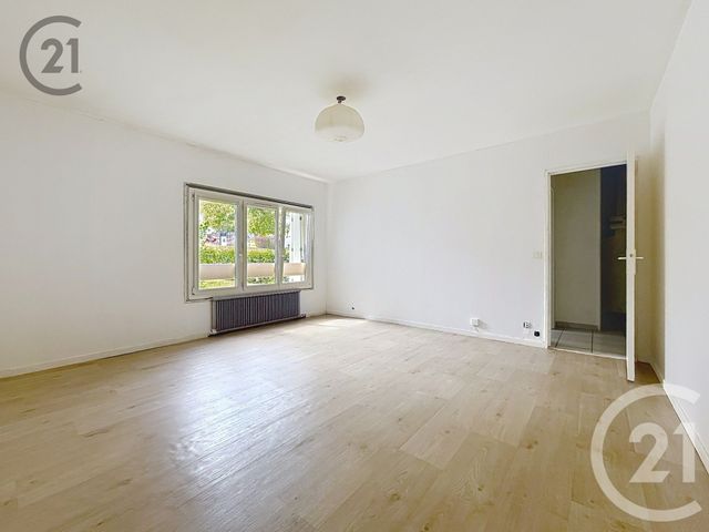 Appartement F2 à vendre None