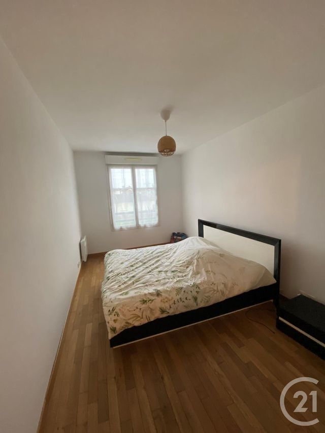Appartement T3 &agrave; louer - 3 pi&egrave;ces - 67 m2 - Auxerre - 89 - BOURGOGNE