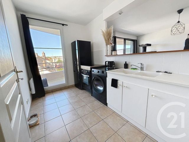 Appartement F2 &agrave; louer - 2 pi&egrave;ces - 49,30 m2 - Auxerre - 89 - BOURGOGNE