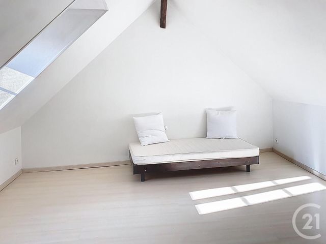Appartement Duplex &agrave; louer - 4 pi&egrave;ces - 92,84 m2 - Auxerre - 89 - BOURGOGNE