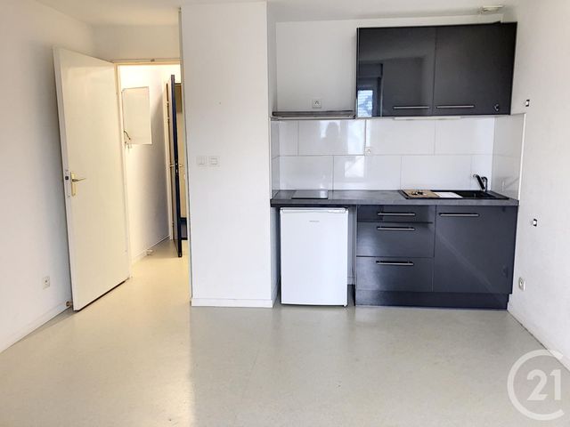 Appartement Studio &agrave; louer - 1 pi&egrave;ce - 22 m2 - Auxerre - 89 - BOURGOGNE