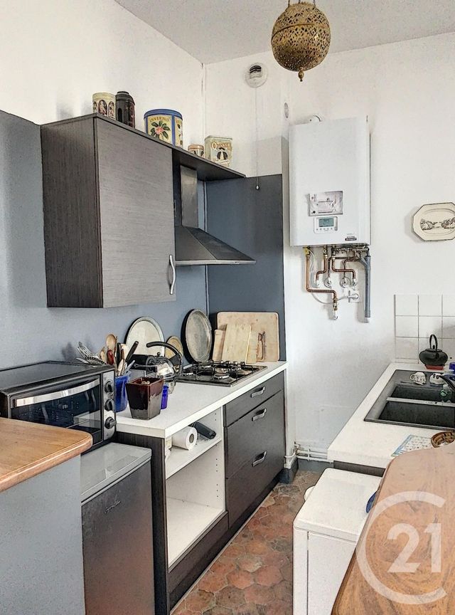 Appartement F3 &agrave; louer - 3 pi&egrave;ces - 68,60 m2 - Auxerre - 89 - BOURGOGNE