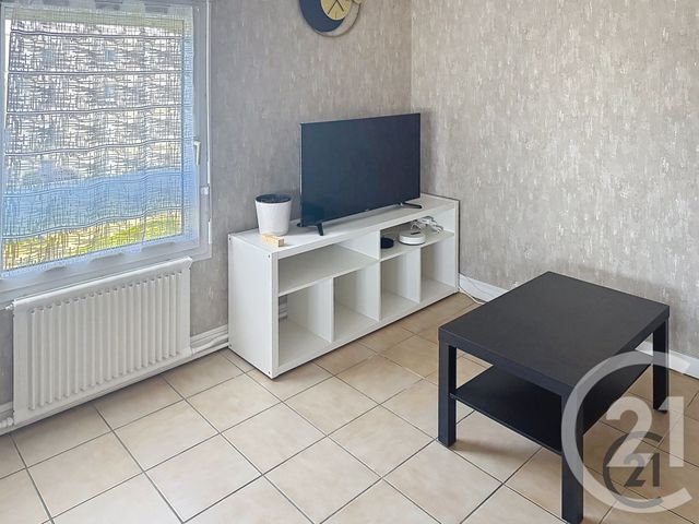 Appartement F4 &agrave; louer - 5 pi&egrave;ces - 95,95 m2 - Auxerre - 89 - BOURGOGNE