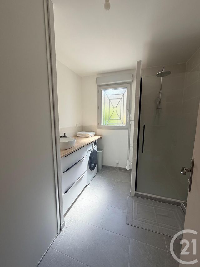 Appartement Studio &agrave; louer - 1 pi&egrave;ce - 33,82 m2 - Auxerre - 89 - BOURGOGNE