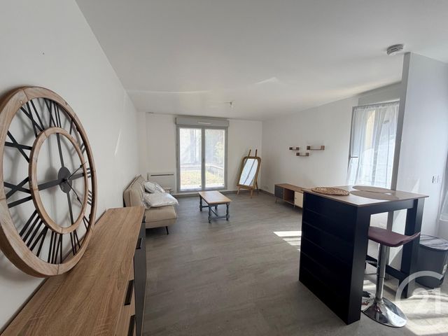 Appartement Studio &agrave; louer - 1 pi&egrave;ce - 33,82 m2 - Auxerre - 89 - BOURGOGNE