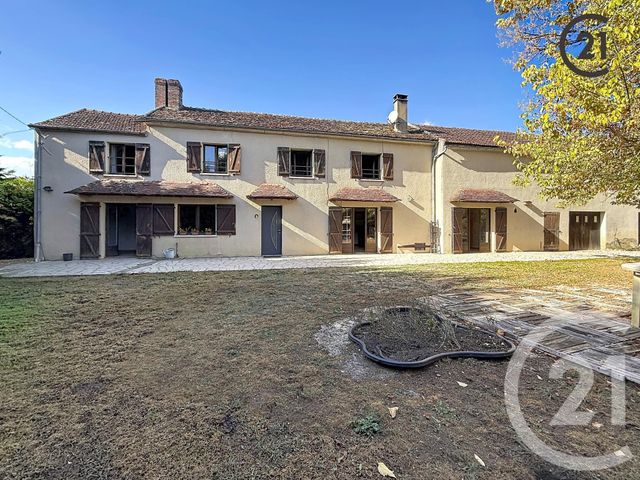 Maison 6 pièces 150 m² · à Charbuy · 150 m² · 189 000 €