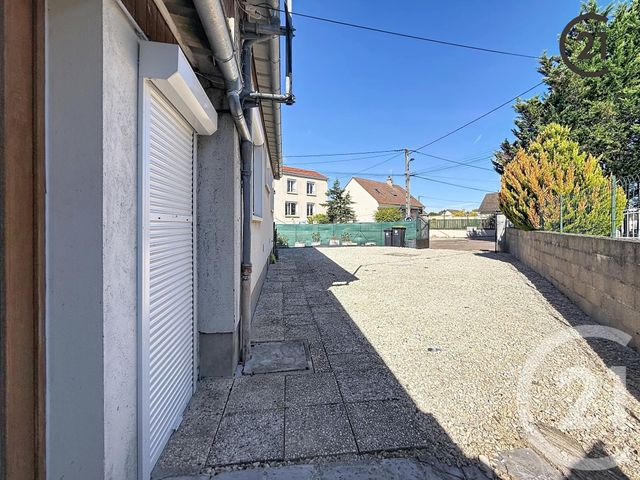 Maison &agrave; vendre - 4 pi&egrave;ces - 75 m2 - Champs Sur Yonne - 89 - BOURGOGNE
