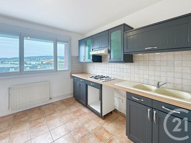 Appartement T3 &agrave; louer - 3 pi&egrave;ces - 79 m2 - Auxerre - 89 - BOURGOGNE