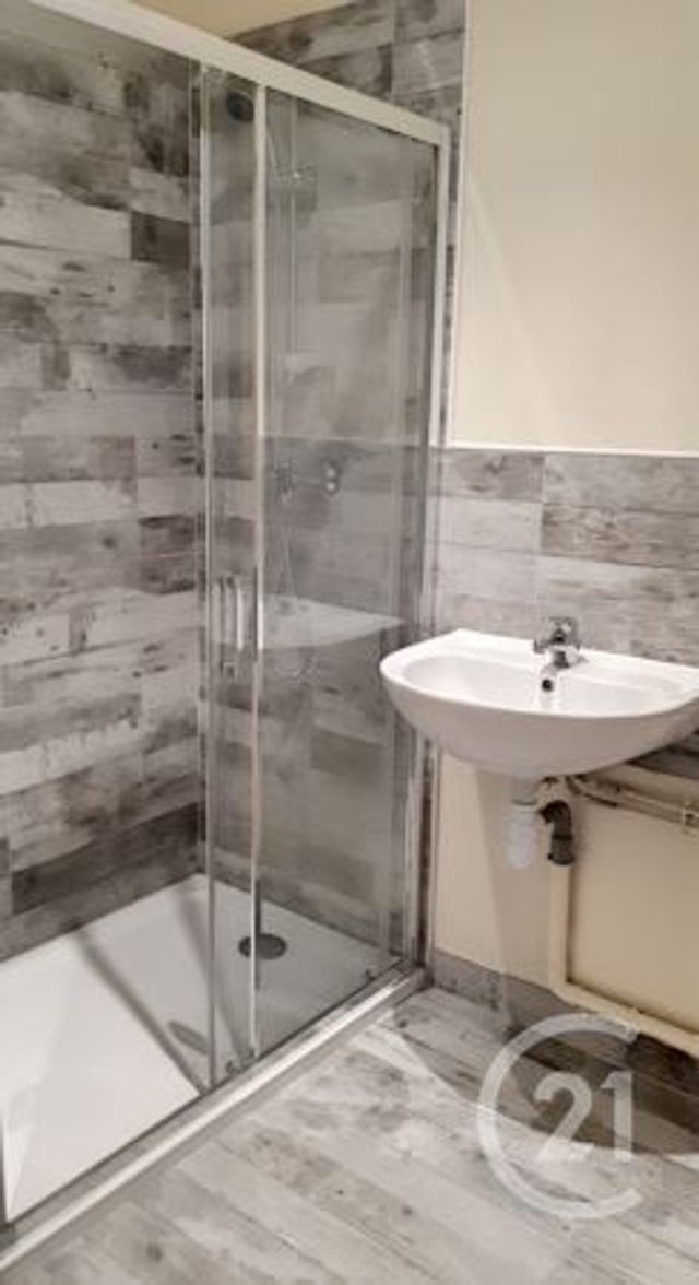 Appartement T3 &agrave; louer - 3 pi&egrave;ces - 57 m2 - Auxerre - 89 - BOURGOGNE