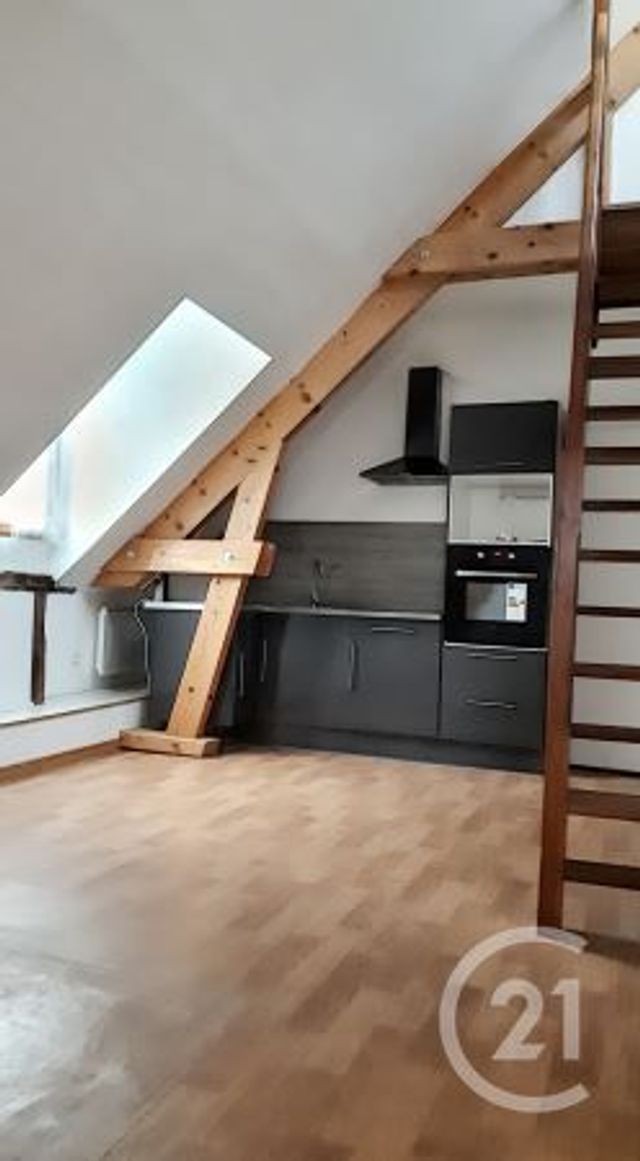 Appartement T3 &agrave; louer - 3 pi&egrave;ces - 57 m2 - Auxerre - 89 - BOURGOGNE