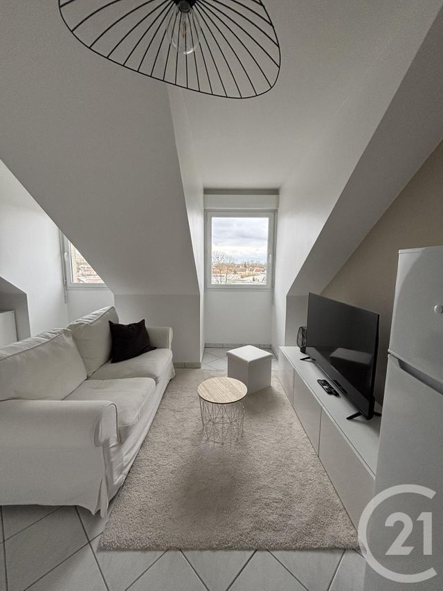 Appartement F1 &agrave; louer - 1 pi&egrave;ce - 27,40 m2 - Auxerre - 89 - BOURGOGNE