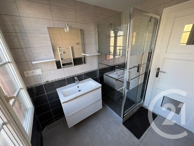 Appartement F2 &agrave; louer - 2 pi&egrave;ces - 43,76 m2 - Auxerre - 89 - BOURGOGNE