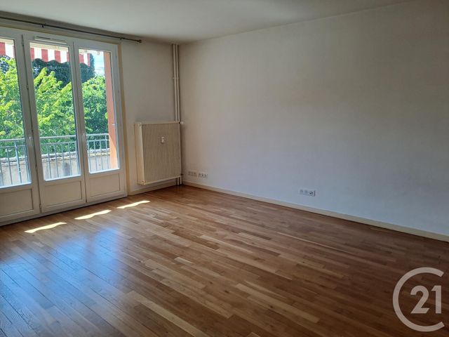 Appartement F1 &agrave; louer - 1 pi&egrave;ce - 39 m2 - Auxerre - 89 - BOURGOGNE