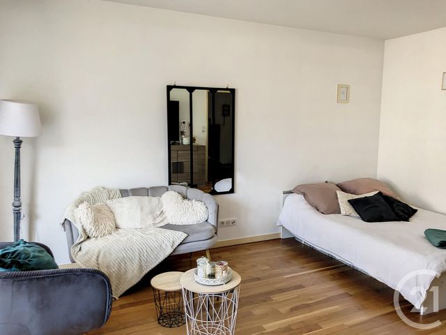 Appartement F1 &agrave; louer - 1 pi&egrave;ce - 39 m2 - Auxerre - 89 - BOURGOGNE