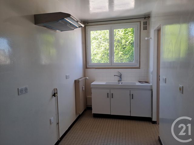 Appartement F1 &agrave; louer - 1 pi&egrave;ce - 39 m2 - Auxerre - 89 - BOURGOGNE