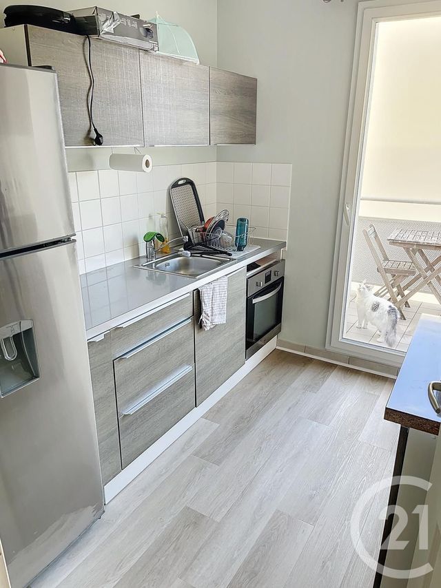Appartement F2 &agrave; vendre - 2 pi&egrave;ces - 48 m2 - St Georges Sur Baulche - 89 - BOURGOGNE