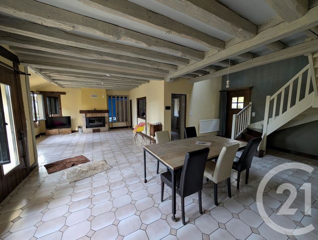 Maison à vendre - 9 pièces - 205 m2 - La Chatre - 36 - CENTRE