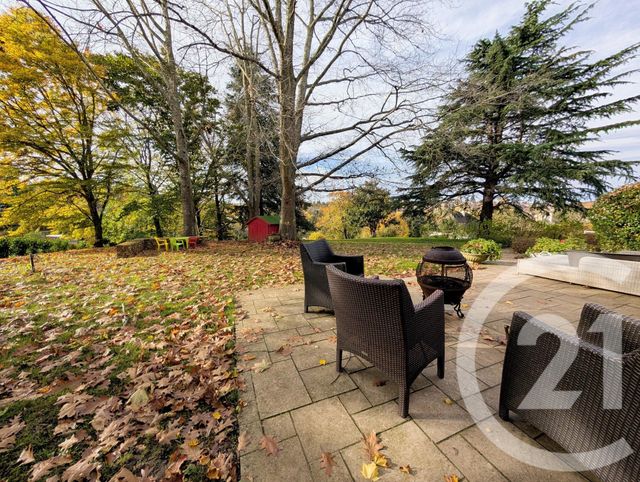 Maison à vendre - 9 pièces - 205 m2 - La Chatre - 36 - CENTRE