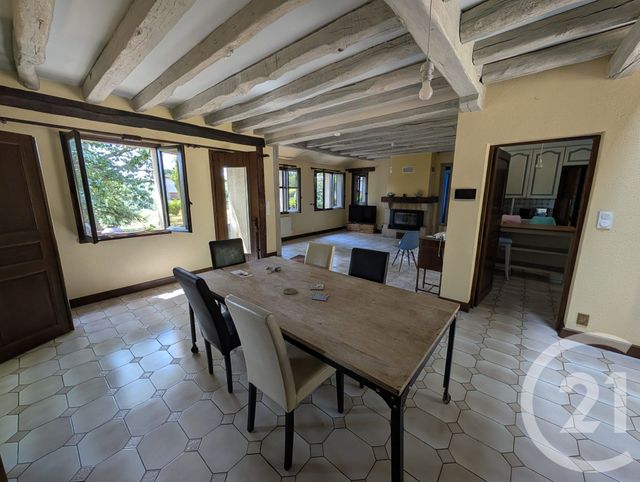 Maison &agrave; vendre - 9 pi&egrave;ces - 205 m2 - La Chatre - 36 - CENTRE