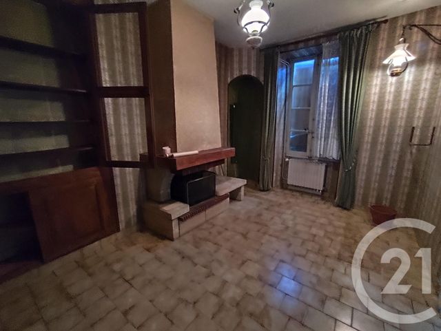 Maison à vendre - 8 pièces - 222 m2 - St Chartier - 36 - CENTRE