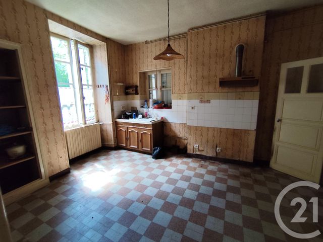 Maison à vendre - 8 pièces - 222 m2 - St Chartier - 36 - CENTRE