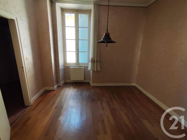 Maison à vendre - 8 pièces - 222 m2 - St Chartier - 36 - CENTRE
