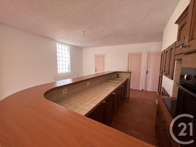 Maison à vendre - 3 pièces - 112 m2 - La Chatre - 36 - CENTRE