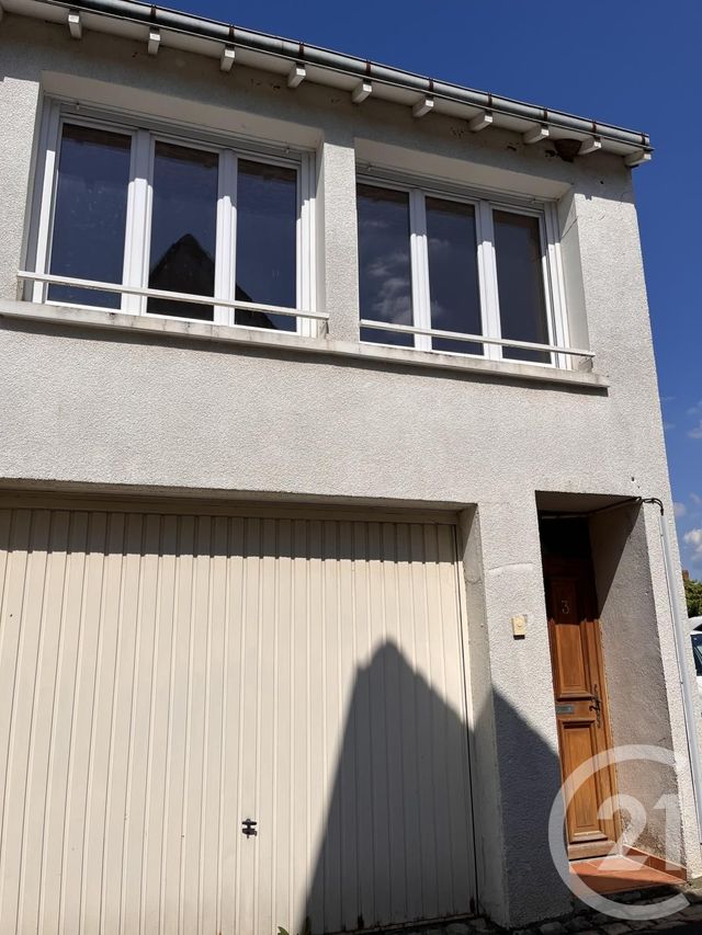 Maison à vendre - 3 pièces - 112 m2 - La Chatre - 36 - CENTRE