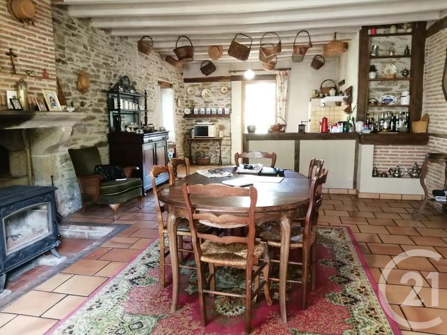 Maison à vendre - 5 pièces - 192 m2 - Crozon Sur Vauvre - 36 - CENTRE