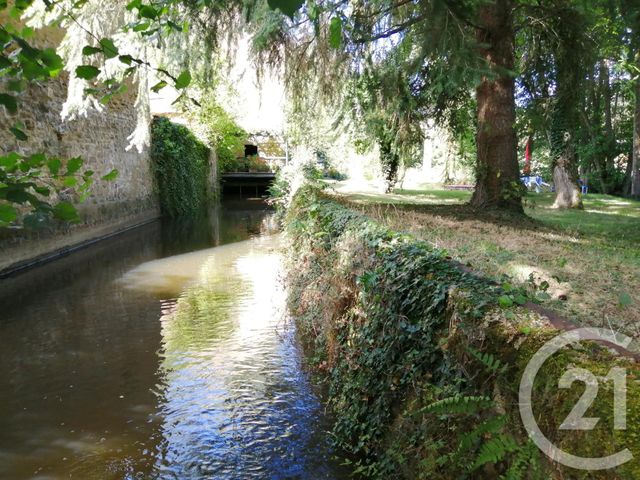 Maison à vendre - 5 pièces - 192 m2 - Crozon Sur Vauvre - 36 - CENTRE