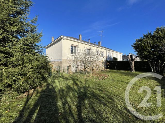Maison &agrave; vendre - 5 pi&egrave;ces - 77 m2 - La Chatre - 36 - CENTRE