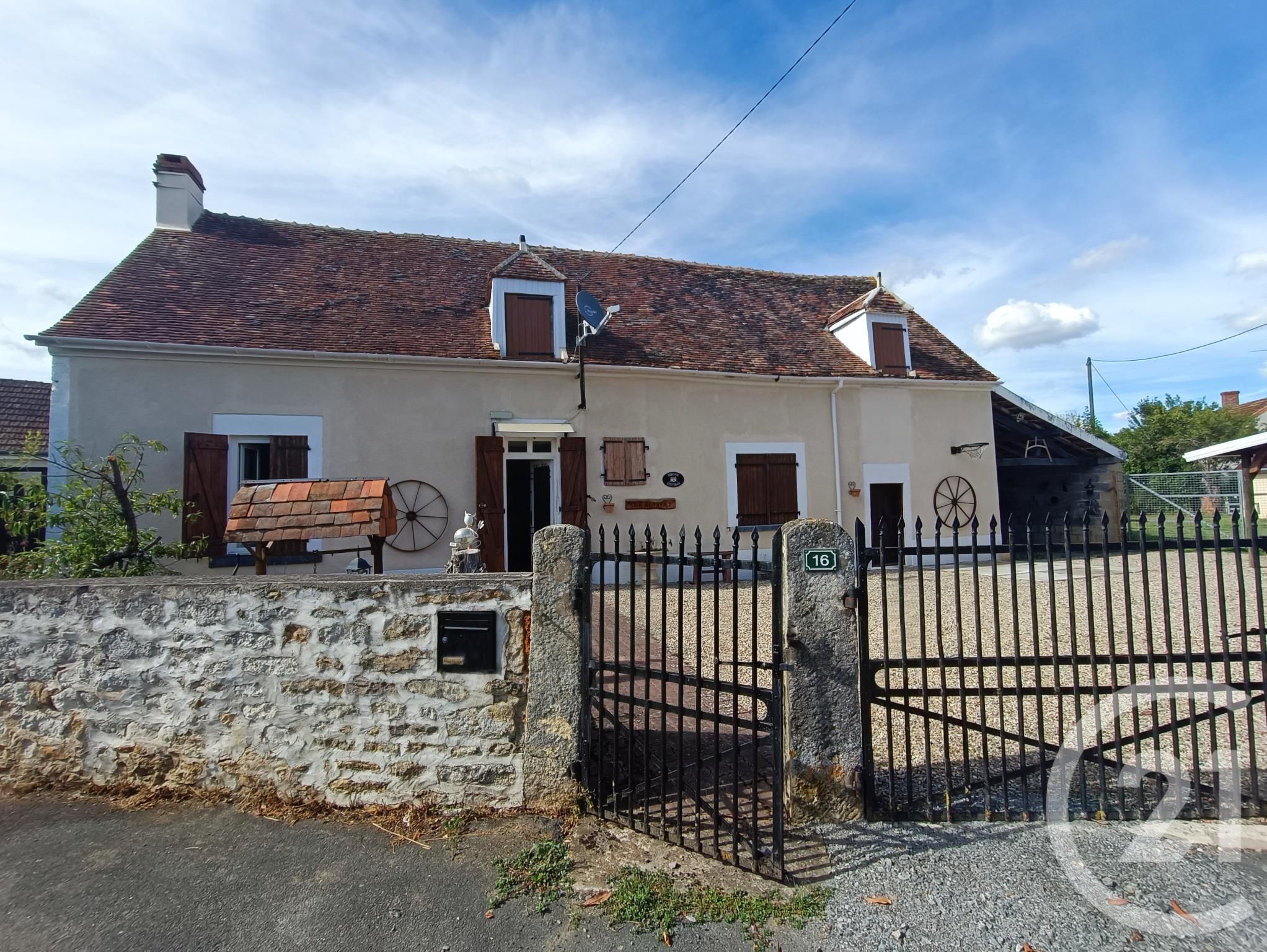 Maison à vendre 4 pièces 139,40 m2 Thevet St Julien 36 CENTRE