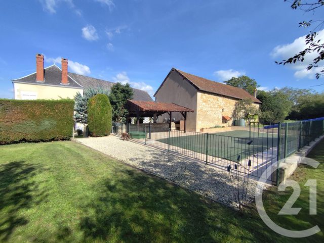 Maison à vendre - 10 pièces - 253,25 m2 - La Berthenoux - 36 - CENTRE