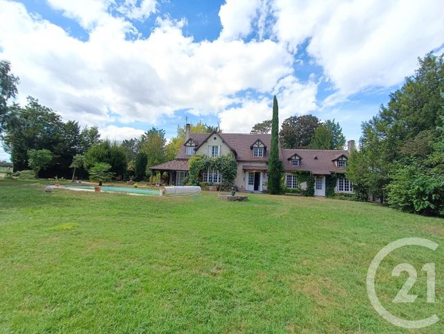 Maison à vendre - 9 pièces - 287,50 m2 - Montgivray - 36 - CENTRE