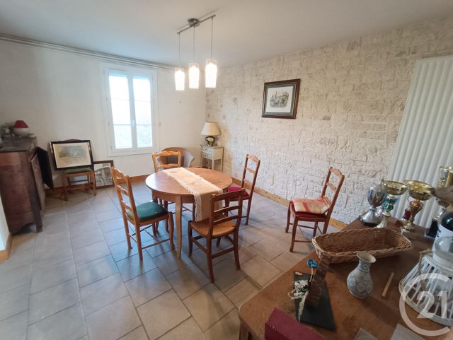 Maison à vendre - 10 pièces - 229,19 m2 - Verneuil Sur Igneraie - 36 - CENTRE