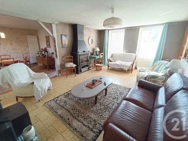 Maison à vendre - 10 pièces - 229,19 m2 - Verneuil Sur Igneraie - 36 - CENTRE