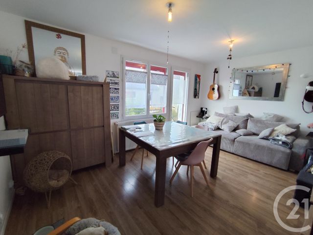 Maison &agrave; vendre - 6 pi&egrave;ces - 99,90 m2 - La Chatre - 36 - CENTRE