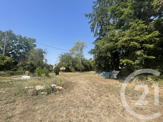 Maison à vendre - 3 pièces - 82,70 m2 - Montgivray - 36 - CENTRE