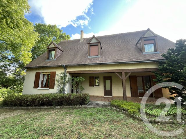 Maison à vendre - 8 pièces - 220 m2 - La Chatre - 36 - CENTRE