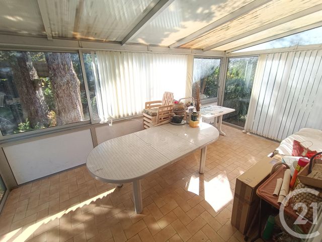 Maison &agrave; vendre - 5 pi&egrave;ces - 92,60 m2 - La Chatre - 36 - CENTRE