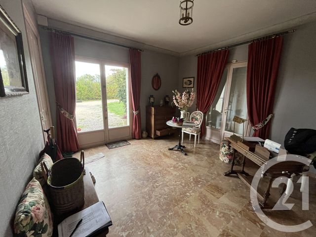 Maison &agrave; vendre - 6 pi&egrave;ces - 222 m2 - Montgivray - 36 - CENTRE
