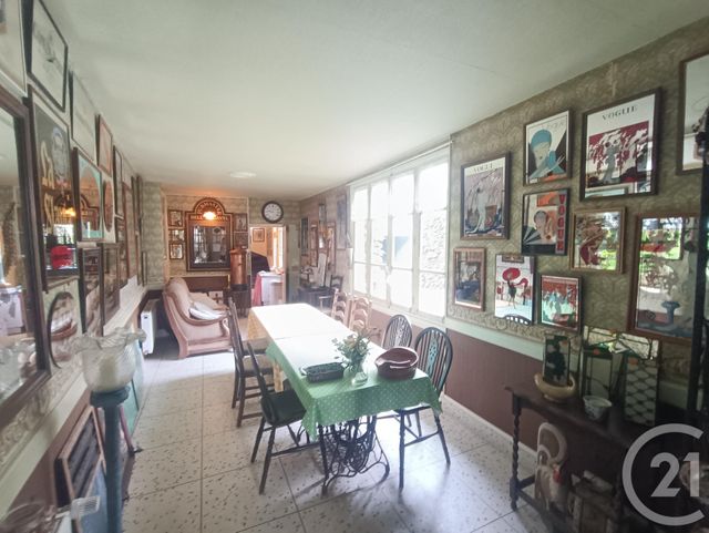 Maison à vendre - 6 pièces - 177 m2 - Aigurande - 36 - CENTRE