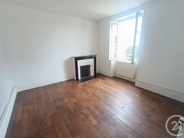 Maison à vendre - 3 pièces - 70,50 m2 - Thevet St Julien - 36 - CENTRE