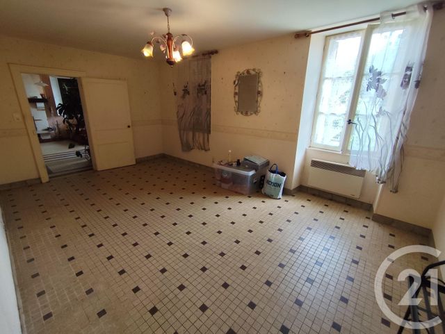 Maison à vendre - 4 pièces - 116,40 m2 - La Berthenoux - 36 - CENTRE