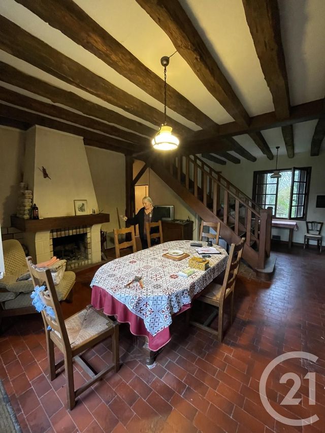 Maison à vendre - 4 pièces - 191 m2 - Sarzay - 36 - CENTRE