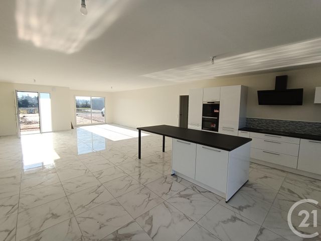 Maison à vendre - 4 pièces - 141,79 m2 - La Chatre - 36 - CENTRE