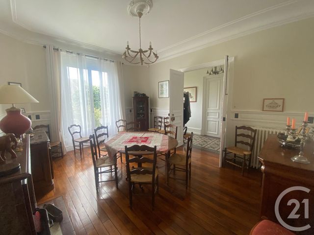 Maison à vendre - 8 pièces - 168,30 m2 - La Chatre - 36 - CENTRE